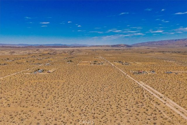 6 Sunflower Drive, Joshua Tree, CA 92284