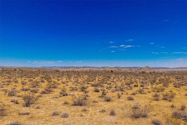 6 Sunflower Drive, Joshua Tree, CA 92284