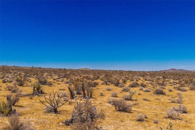 6 Sunflower Drive, Joshua Tree, CA 92284