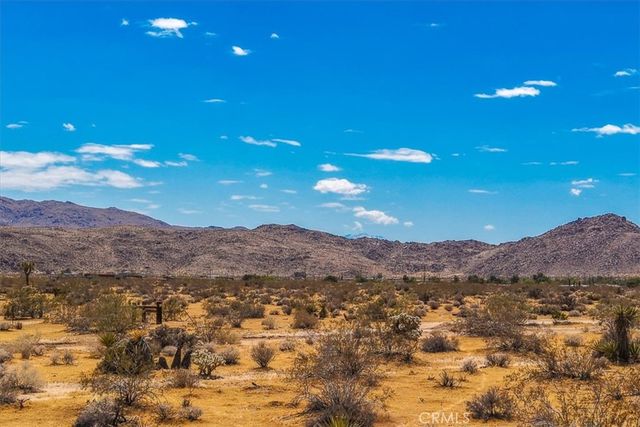6 Sunflower Drive, Joshua Tree, CA 92284