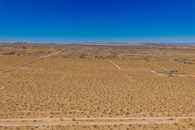 6 Sunflower Drive, Joshua Tree, CA 92284