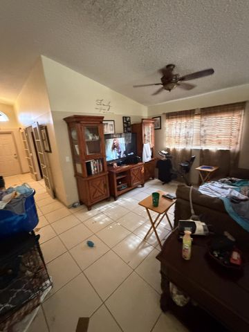 8164 PELICAN HARBOUR Drive, Lake Worth, FL 33467
