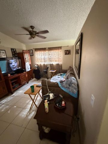 8164 PELICAN HARBOUR Drive, Lake Worth, FL 33467