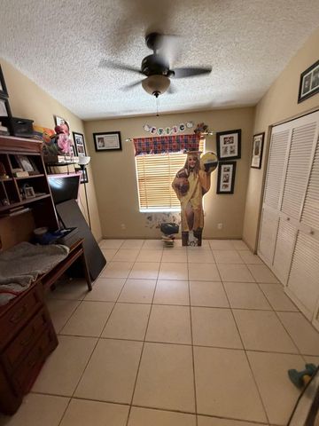 8164 PELICAN HARBOUR Drive, Lake Worth, FL 33467