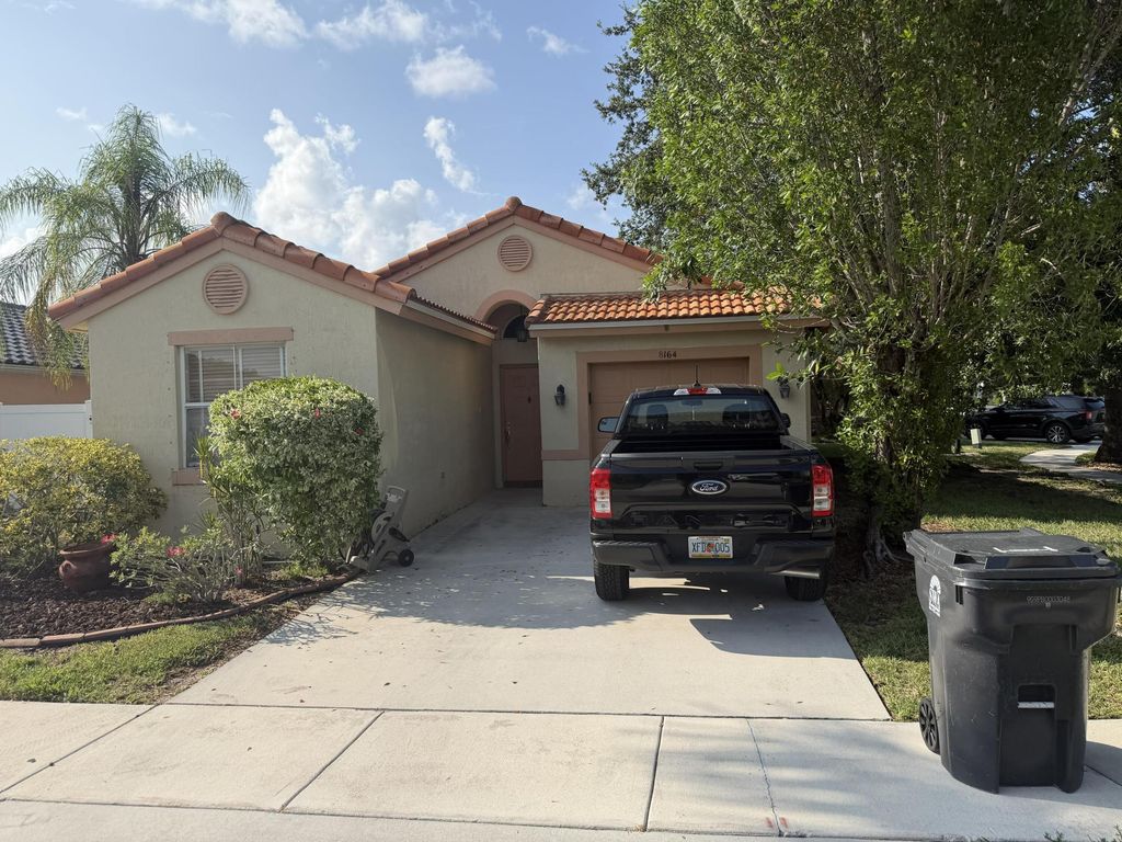 8164 PELICAN HARBOUR Drive, Lake Worth, FL 33467