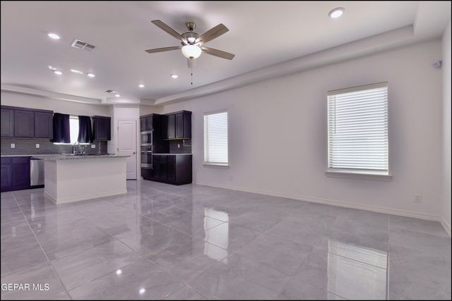 12844 Giovanni Grajeda Avenue, El Paso, TX 79928