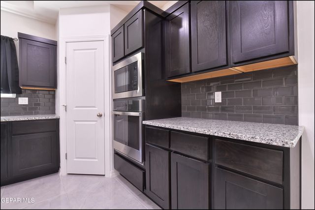 12844 Giovanni Grajeda Avenue, El Paso, TX 79928