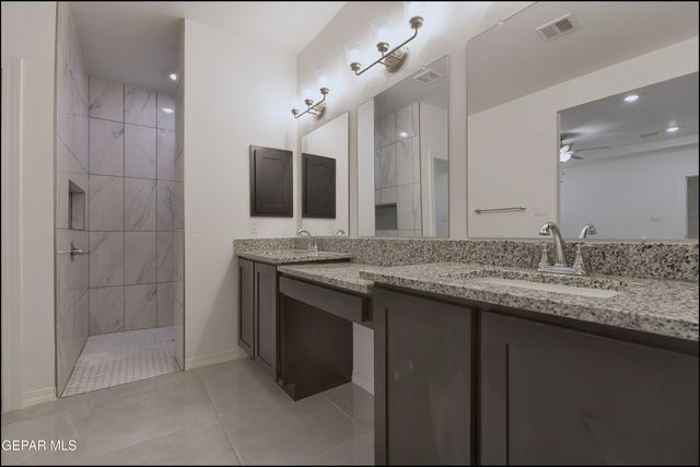 12844 Giovanni Grajeda Avenue, El Paso, TX 79928