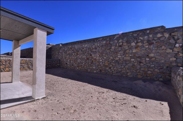 12844 Giovanni Grajeda Avenue, El Paso, TX 79928