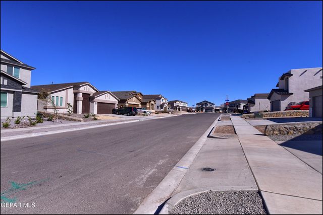12844 Giovanni Grajeda Avenue, El Paso, TX 79928