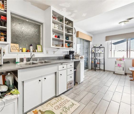 10271 Garrett Road, Stanton, CA 90680