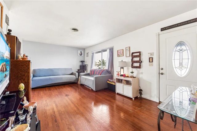 10271 Garrett Road, Stanton, CA 90680