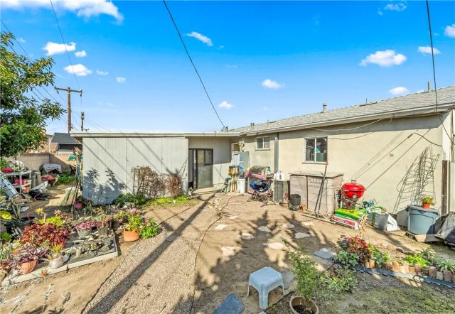10271 Garrett Road, Stanton, CA 90680