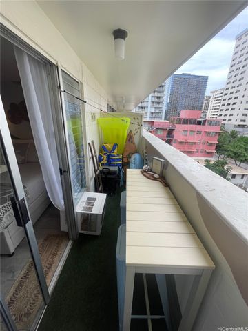 2450 Prince Edward Street 706A, Honolulu, HI 96815