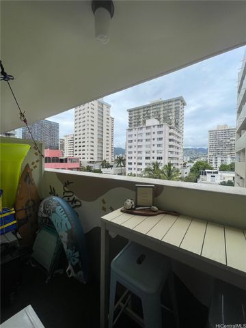 2450 Prince Edward Street 706A, Honolulu, HI 96815