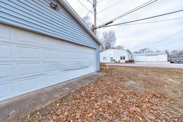 1118 & 1120 E Negley Avenue, Evansville, IN 47711