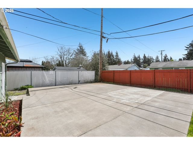 1137 Ne 193RD Ave, Portland, OR 97230