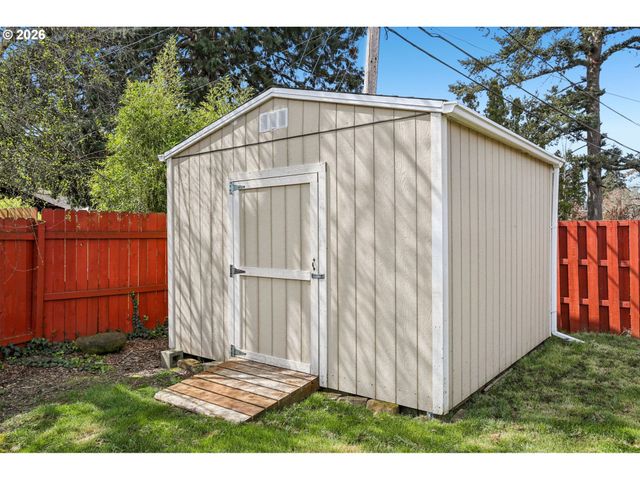 1137 Ne 193RD Ave, Portland, OR 97230