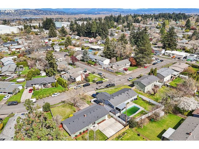 1137 Ne 193RD Ave, Portland, OR 97230