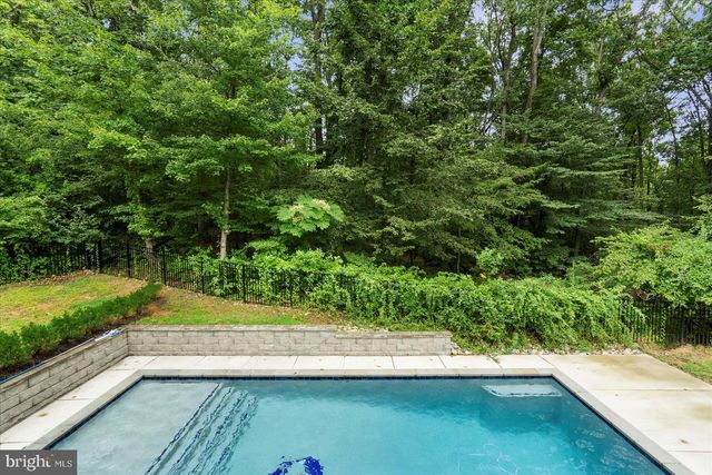 8110 REDSTONE RD, Kingsville, MD 21087