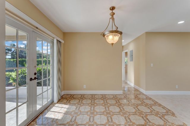 1100 SW 12th Avenue, Boca Raton, FL 33486