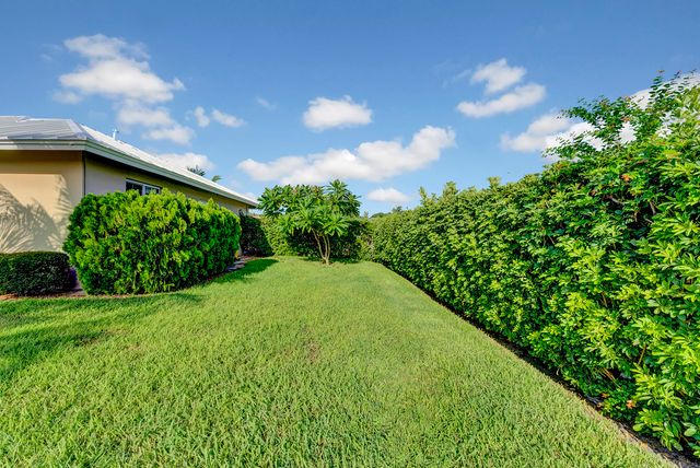 1100 SW 12th Avenue, Boca Raton, FL 33486