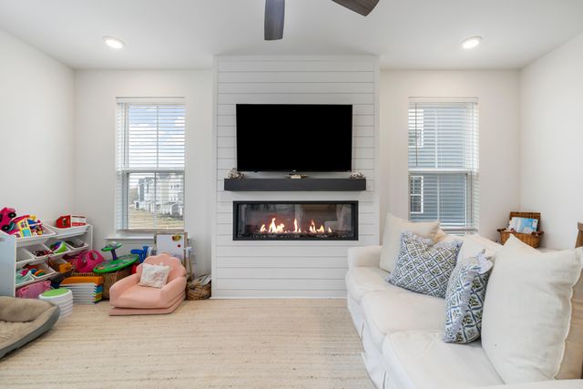 829 Recess Point Drive, Moncks Corner, SC 29461