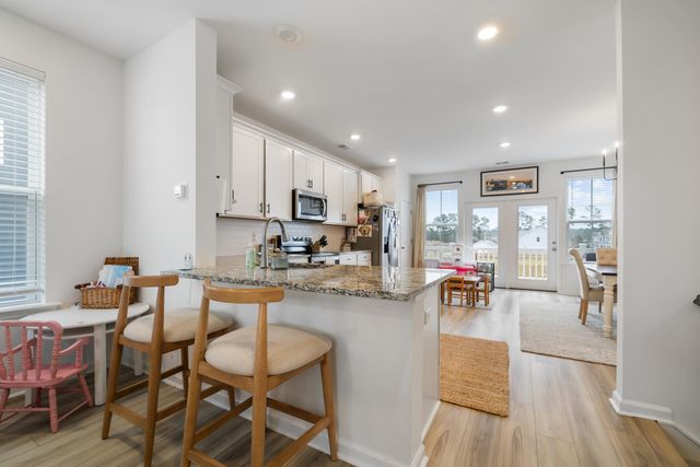 829 Recess Point Drive, Moncks Corner, SC 29461