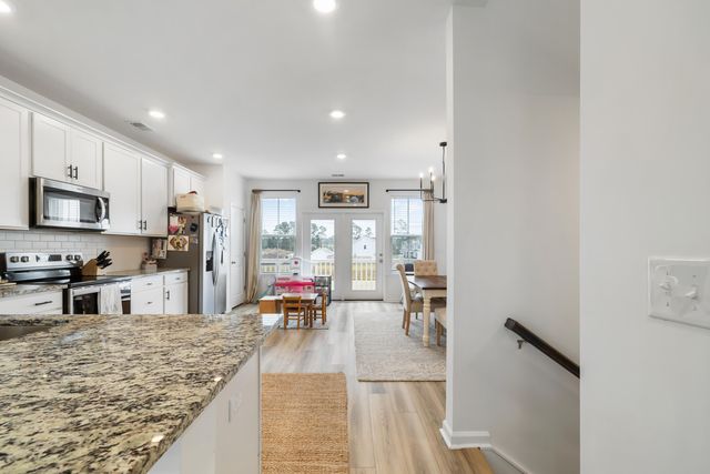 829 Recess Point Drive, Moncks Corner, SC 29461