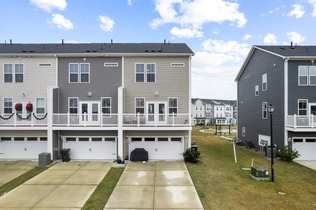 829 Recess Point Drive, Moncks Corner, SC 29461