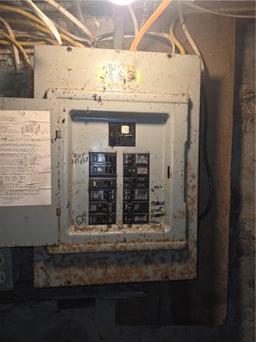 59 Hoeltzer Street, Rochester, NY 14605