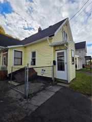 59 Hoeltzer Street, Rochester, NY 14605