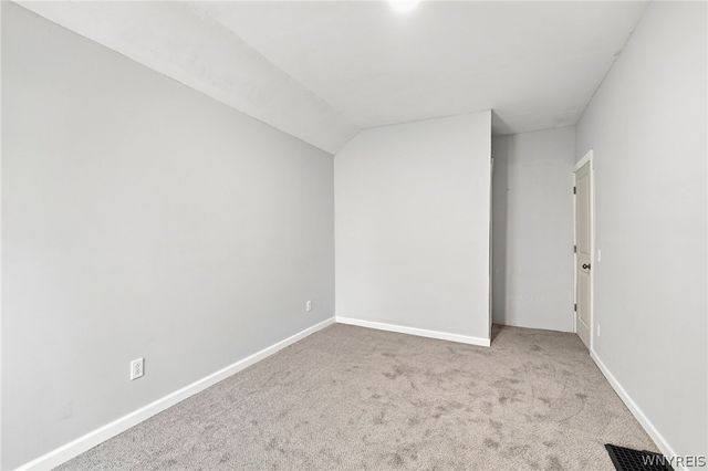92 Glenwood Avenue, Buffalo, NY 14209