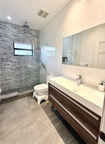 101 Ocean Lane Drive 4011, Key Biscayne, FL 33149