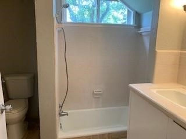 6073 Edgewater Dr, Corpus Christi, TX 78412