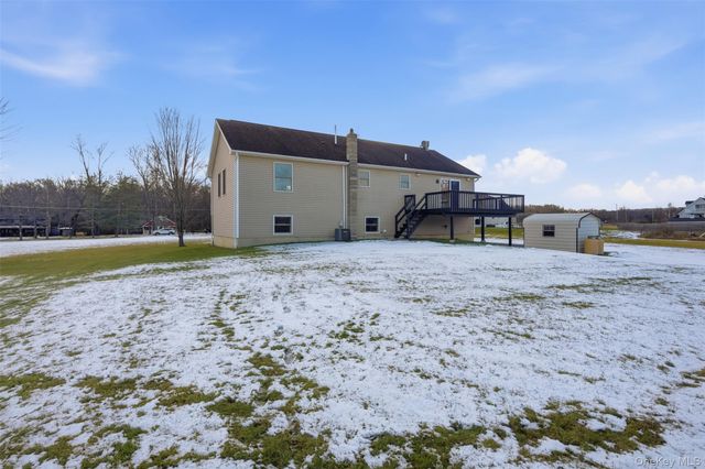 22 Cook Lane, Gardiner, NY 12525