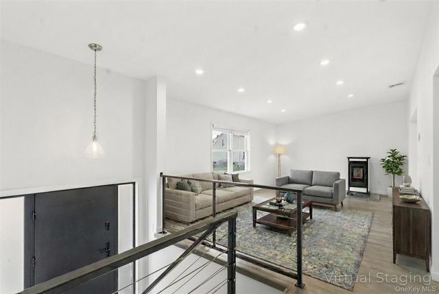 22 Cook Lane, Gardiner, NY 12525