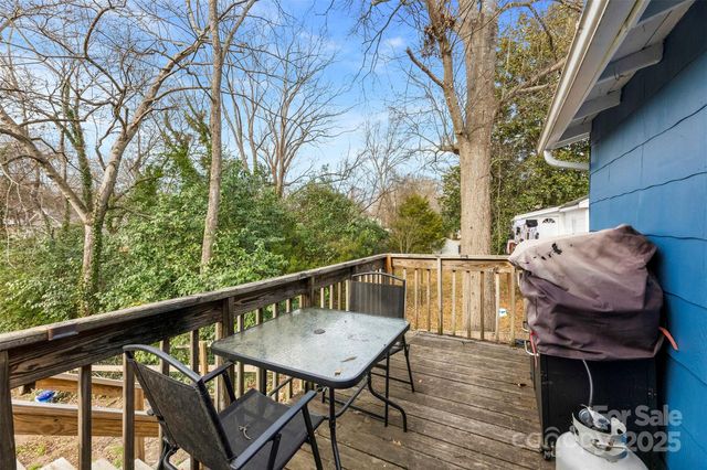 507 S Maple Street, Dallas, NC 28034