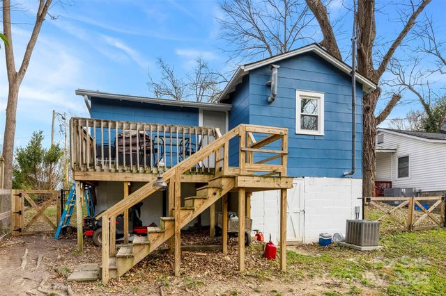 507 S Maple Street, Dallas, NC 28034