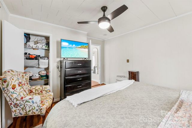 507 S Maple Street, Dallas, NC 28034