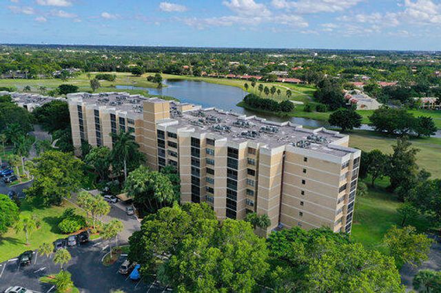 16300 GOLF CLUB Road 613, Weston, FL 33326