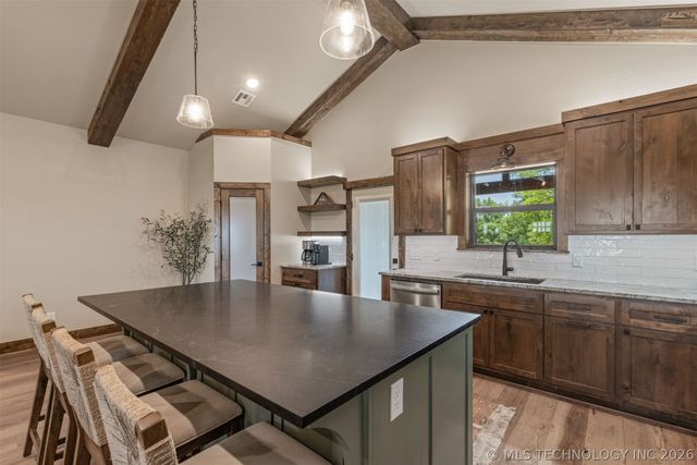 11314 Shell Creek Road, Sand Springs, OK 74063
