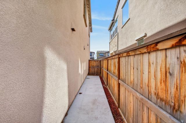 3561 Damora Ave, Sacramento, CA 95835