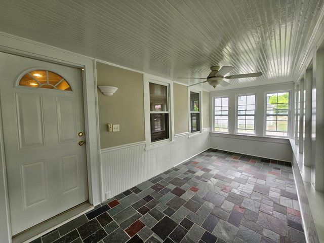 27 Ferry B, Grafton, MA 01560