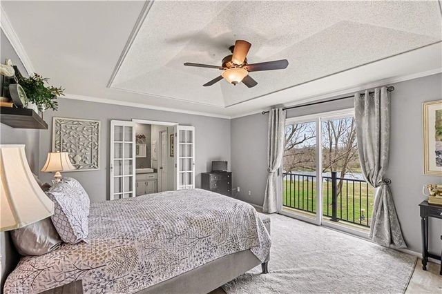 1510 S Lakestone Drive, Olathe, KS 66061