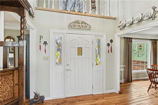 1510 S Lakestone Drive, Olathe, KS 66061