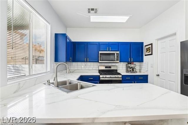 7925 Limbwood Court, Las Vegas, NV 89131