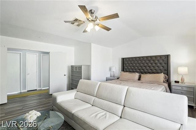 7925 Limbwood Court, Las Vegas, NV 89131