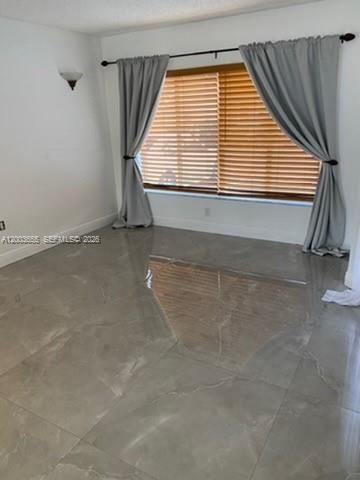 203 Riviera Cir 203, Weston, FL 33326