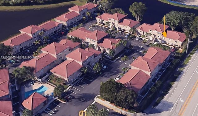 203 Riviera Cir 203, Weston, FL 33326